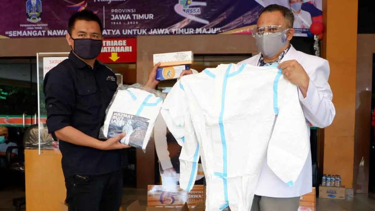 Konferwil II AMSI Jatim Salurkan Vitamin & APD ke Nakes RSSA Malang