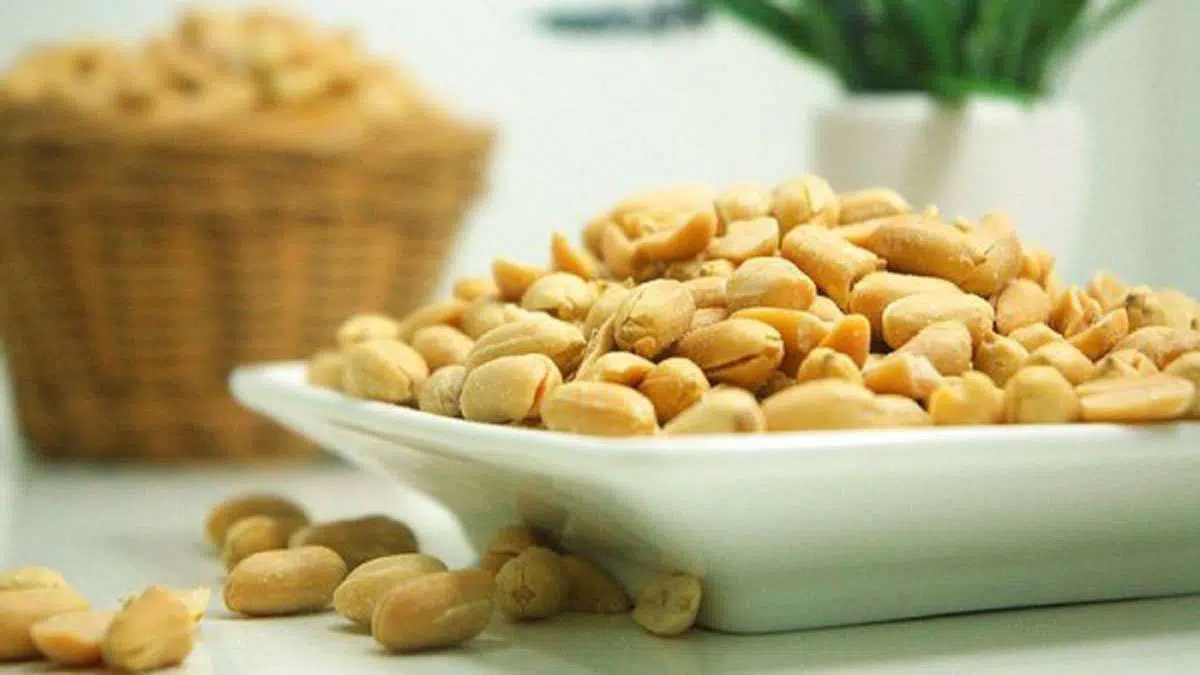 Ladies, Berikut 3 Manfaat Kacang Tanah Untuk Kecantikan