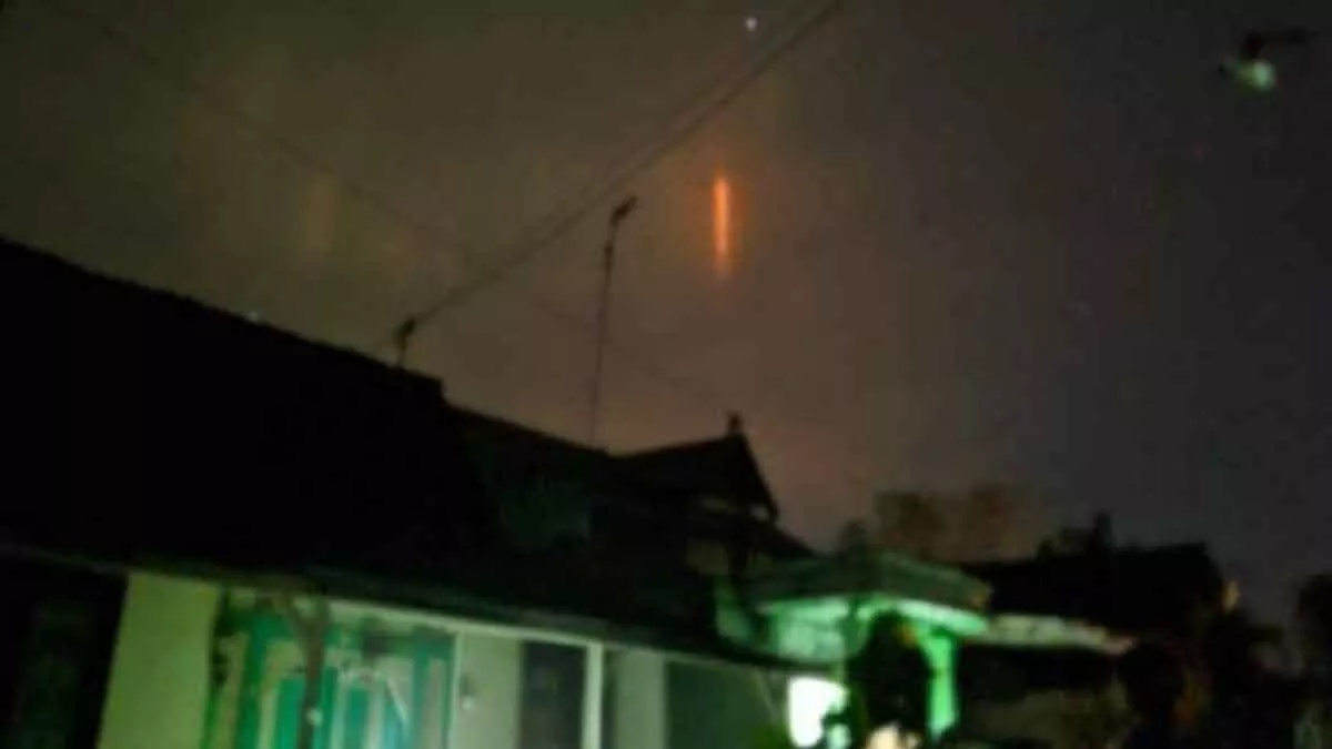 Malam Ini, Meteor Mirip Bola Api Akan Menghujani Angkasa