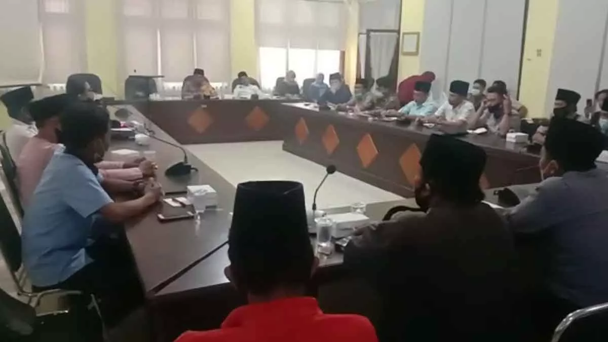 Pertanyakan CSR PDAM, Warga Pocong Ngadu DPRD Bangkalan