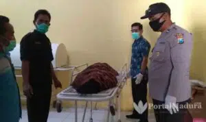 Warga Camplong Sampang Temukan Mayat Mr X di Gardu
