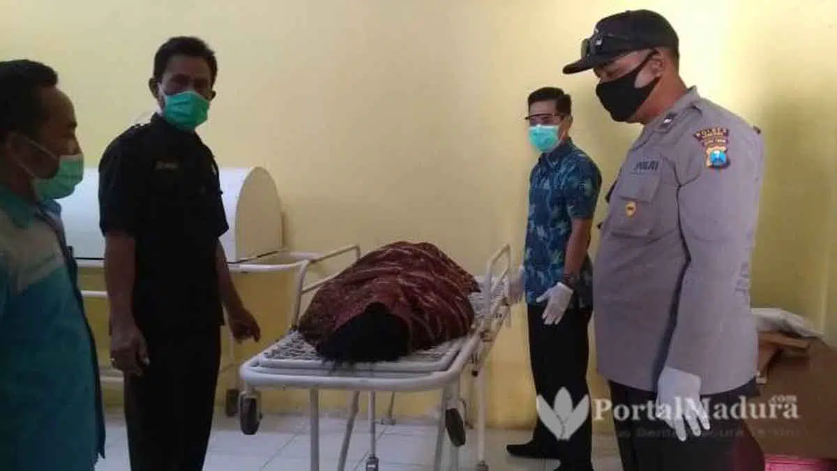 Warga Camplong Sampang Temukan Mayat Mr X di Gardu