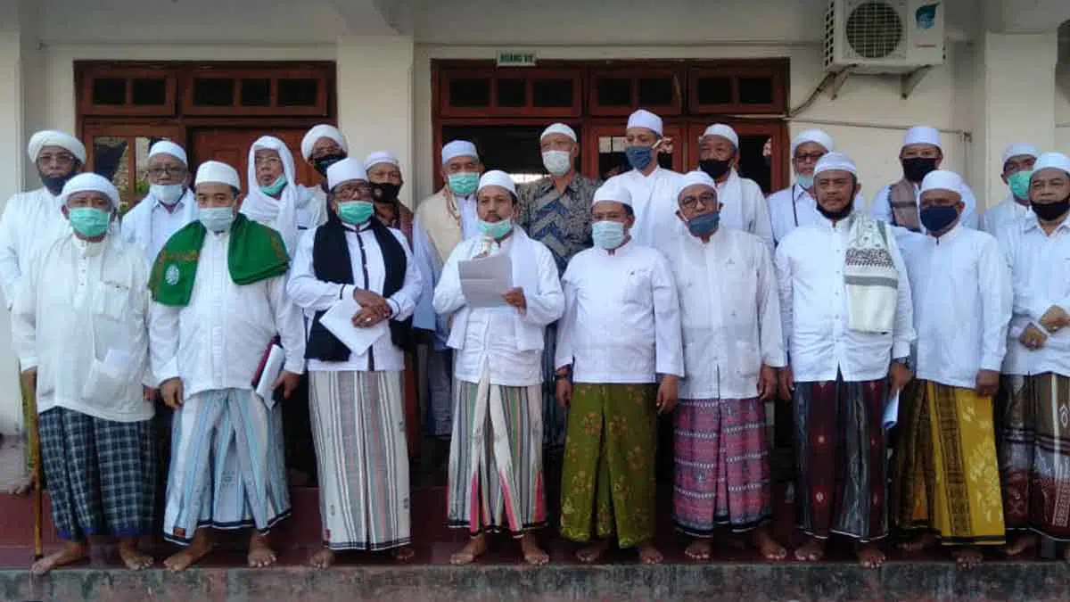 Ulama Madura (Rafi @portalmadura.com)