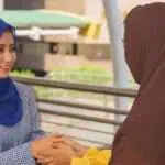 8 Adab Berteman Menurut Islam