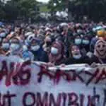 Gunakan 5 Aplikasi Penting Ini Ketika Terjadi Demo