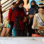 Batik WMS Dikagumi Putri Indonesia Jatim