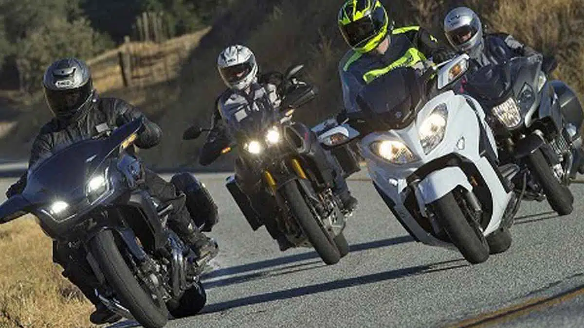 7 Perkakas yang Wajib Dibawa Saat Touring Motor