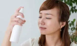 Tak Perlu Mahal, Ini 8 Cara Cantik dengan Air Putih
