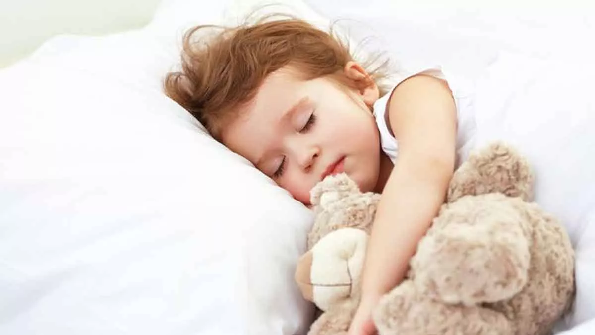4 Cara Mengatasi Perubahan Waktu Tidur Anak