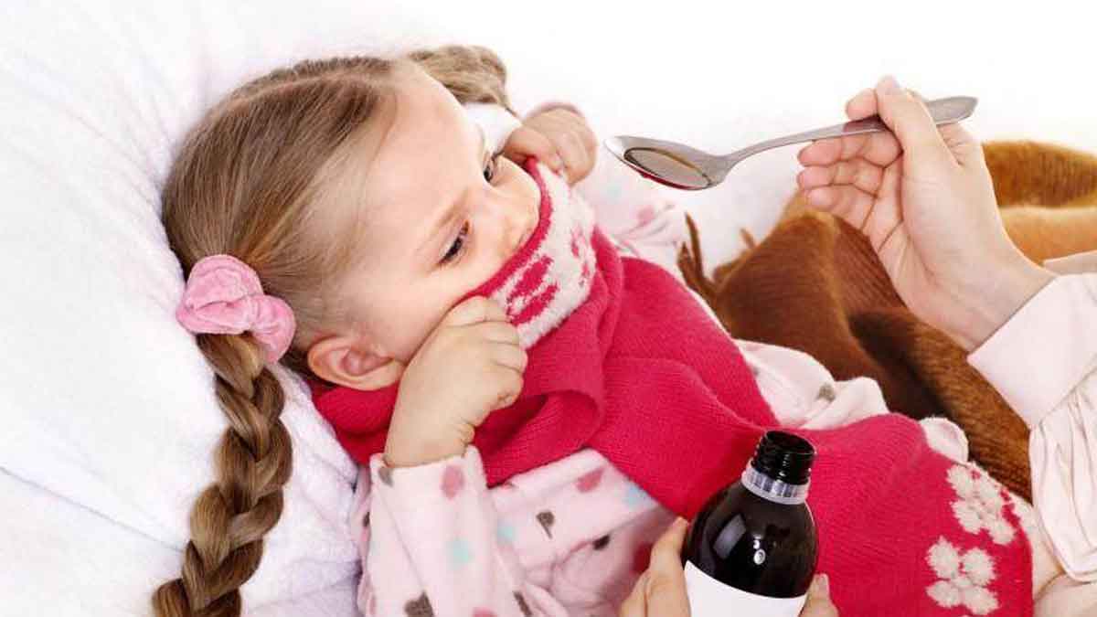 8 Cara Efektif agar Anak Mau Minum Obat