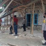 Cegah Kerumunan, Polisi Sampang Bubarkan dan Bongkar Arena Lomba Kelereng