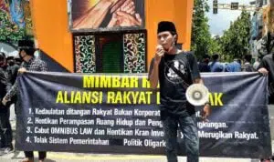 Demo di Patung Kuda, ARB Sumenep Usung Protes Pengrusakan Lingkungan