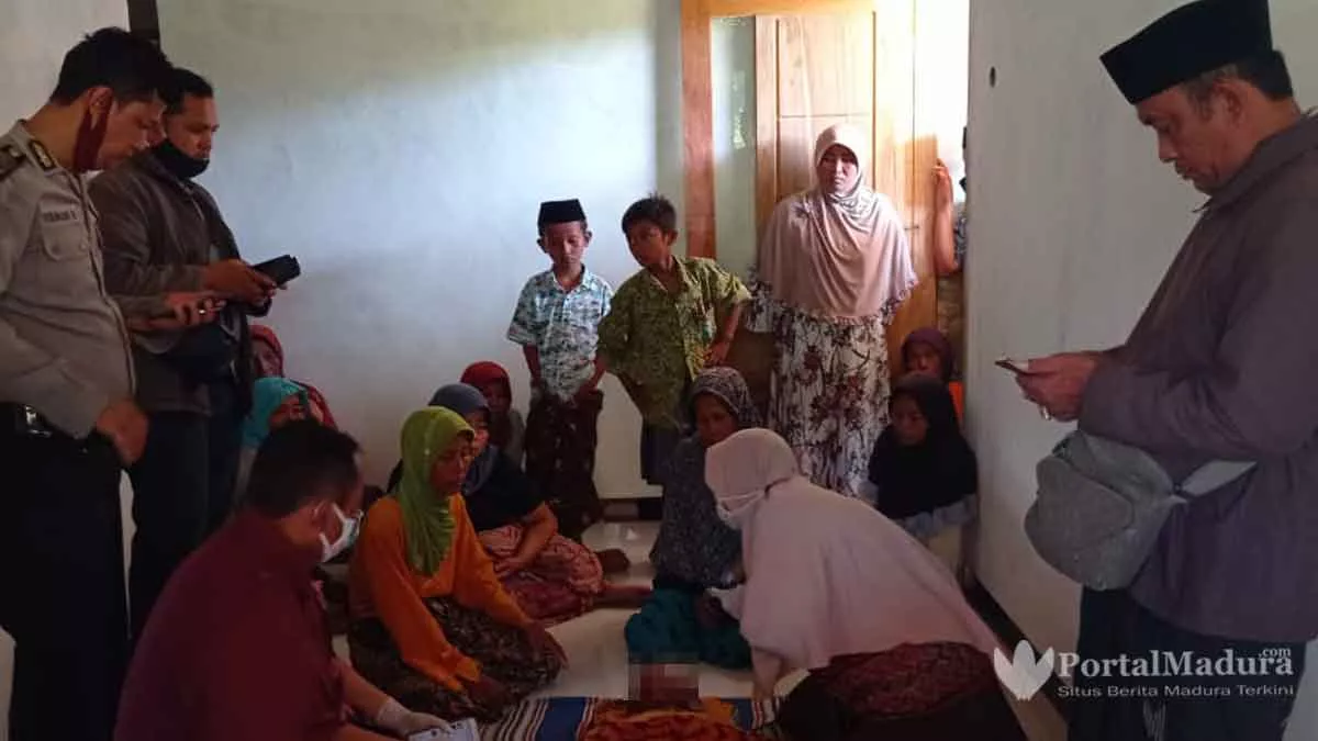 Kakek di Sumenep Tewas Gantung Diri