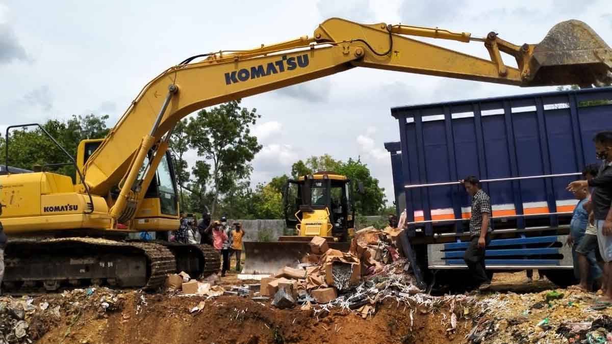 Rokol Ilegal Senilai Rp 2 Miliar Dimusnahkan, Dicampur Sampah dan Ditimbun Tanah