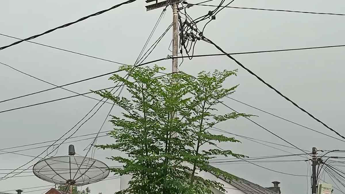 Kota Sumenep Diguyur Hujan Ringan, Siang Cerah Berawan
