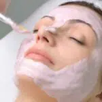 Rawat Kulit dengan 5 Cara Ini agar Tak Berjerawat