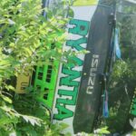 Minibus “Barokah” Guling, As Roda Kiri Belakang Patah