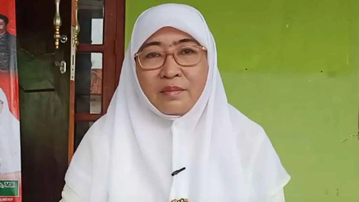 Ketua Muslimat NU Cabang Kabupaten Sumenep, Madura, Hj. Dewi Khalifah (@portalmadura.com)