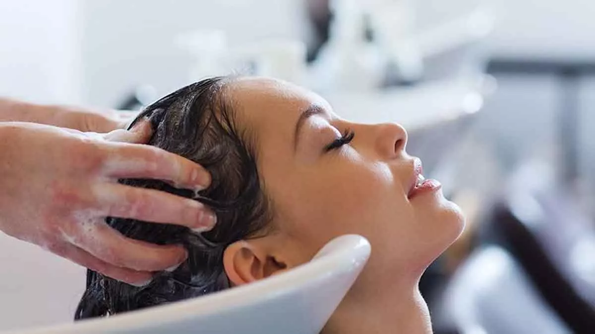 Selain Buat Rambut Berkilau, Berikut Manfaat Creambath untuk Kesehatan