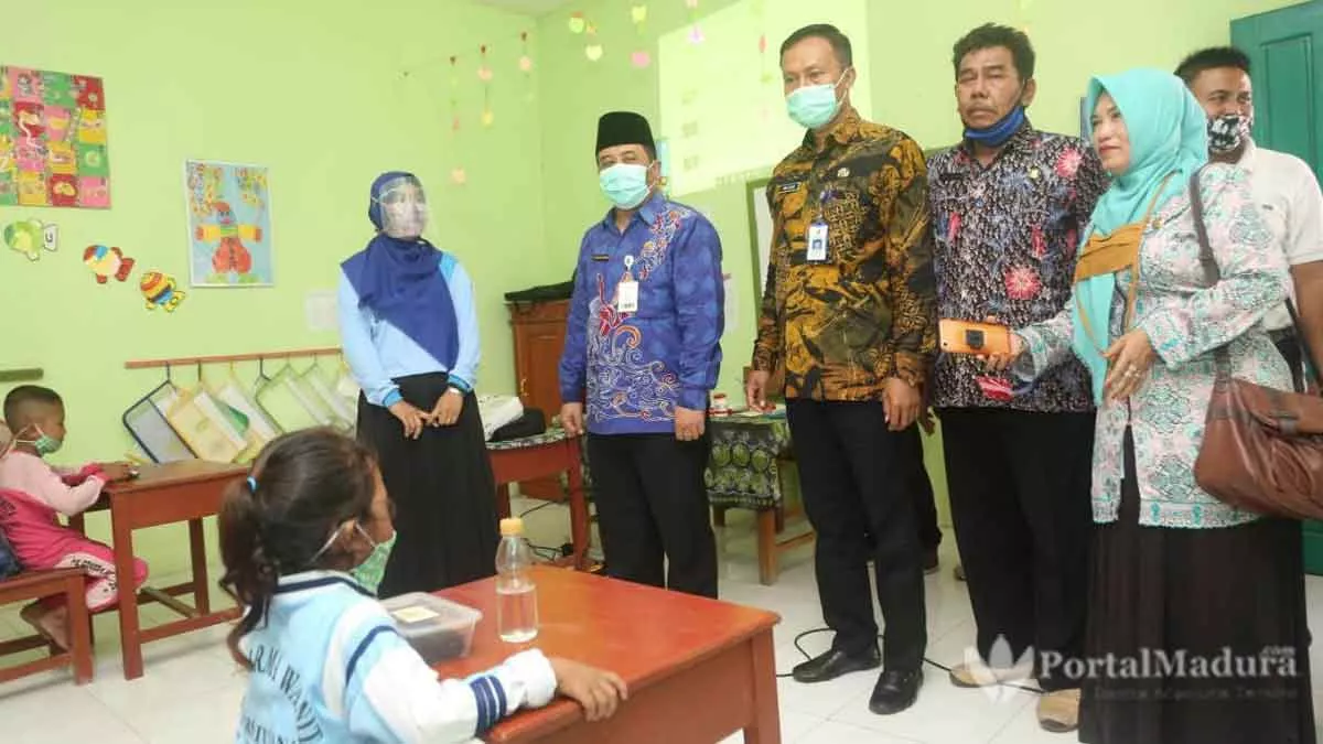 Uji Coba KBM Tatap Muka, Murid TK Sampang Wajib Disiplin Prokes