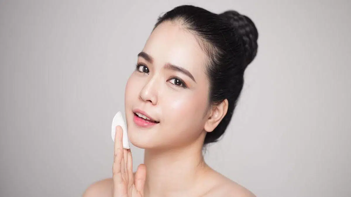 Waspada! Berikut Skincare yang Tidak Boleh Dipakai Setiap Hari
