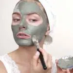 Ketahui Manfaat Masker Lumpur untuk Kulit Berminyak