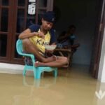 Banjir Sampang Meluas, Dinsos Buka Empat Dapur Umum