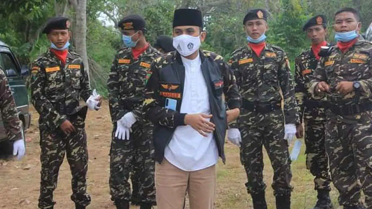 Banser NU Pamekasan Jaga Rumah Ibunda Mahfud MD