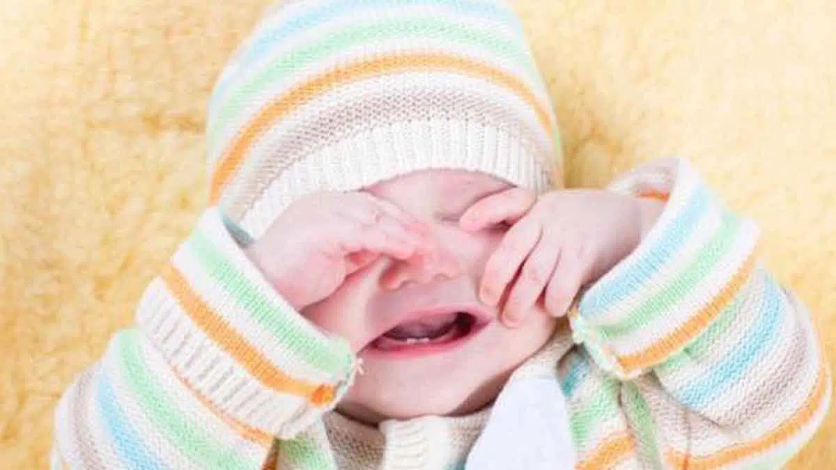 5 Cara Mengatasi Sakit Tumbuh Gigi pada Anak