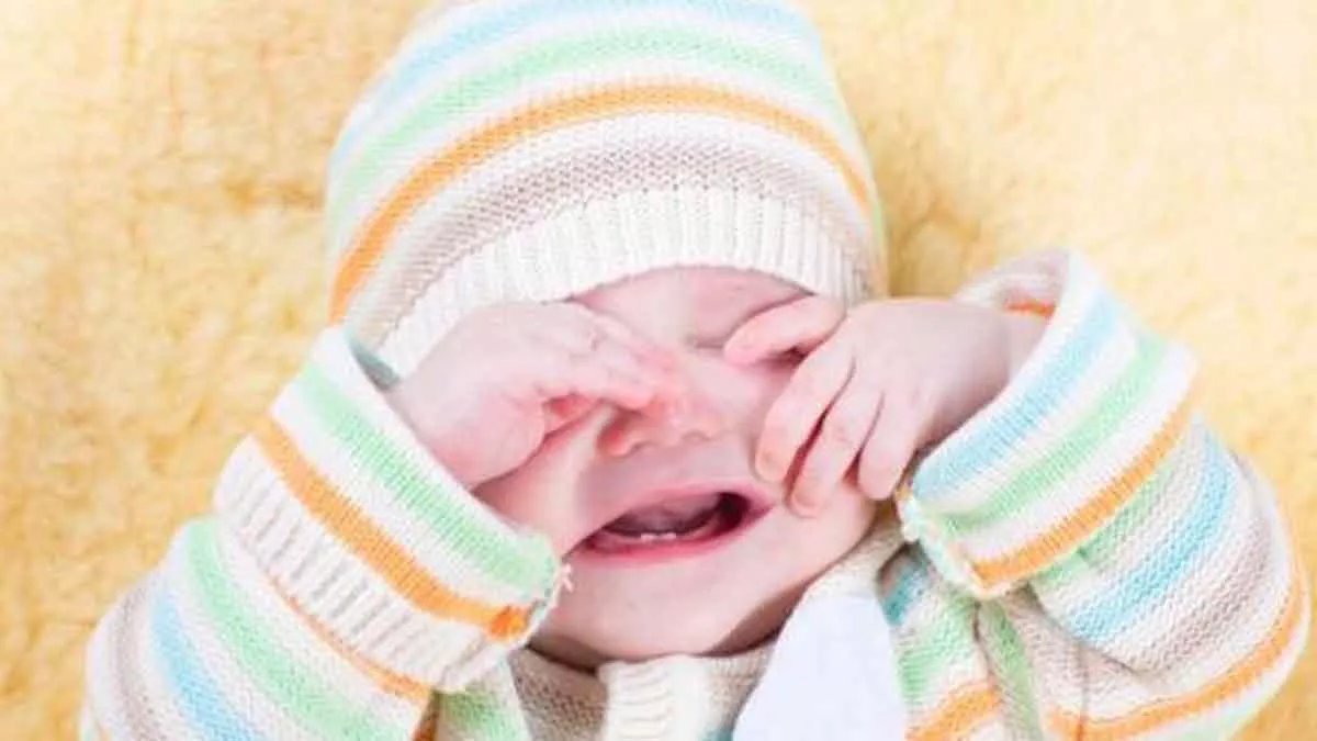 5 Cara Mengatasi Sakit Tumbuh Gigi pada Anak