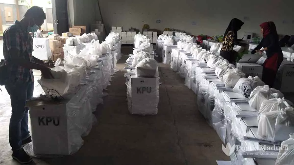 Distribusi Logistik Pilkada Sumenep 2020 Baru ke Masalembu