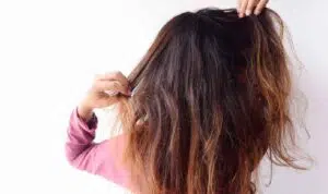 Hindari 5 Kebiasaan Ini Karena Dapat Merusak Rambut
