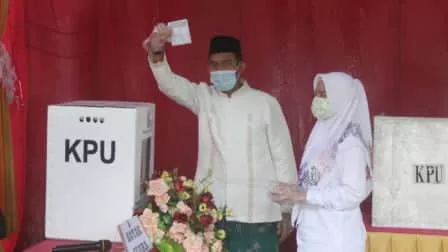 Nyoblos Pertama, Cabup Sumenep Achmad Fauzi Optimis Menang