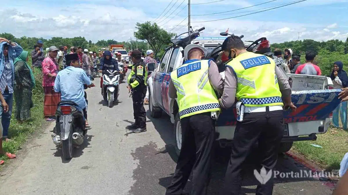 Tabrakan Maut, Dua Pemotor Tewas di Sampang