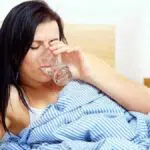 Rasakan 5 Manfaat Minum Air Putih Setelah Bangun Tidur