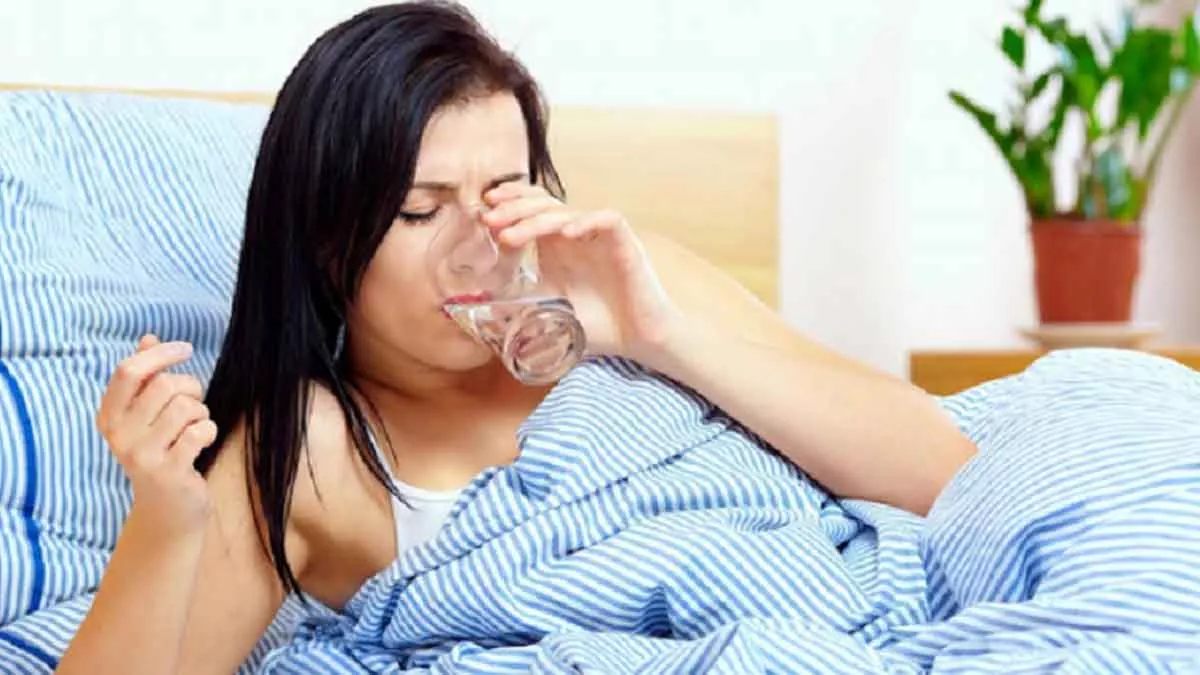 Rasakan 5 Manfaat Minum Air Putih Setelah Bangun Tidur