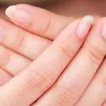 Risiko Memiliki Kuku Panjang Bagi Kesehatan