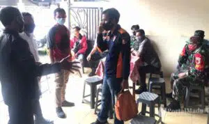 Sempat Telpon Cucunya, Nenek Ditemukan Tewes Telungkup di Teras Rumah