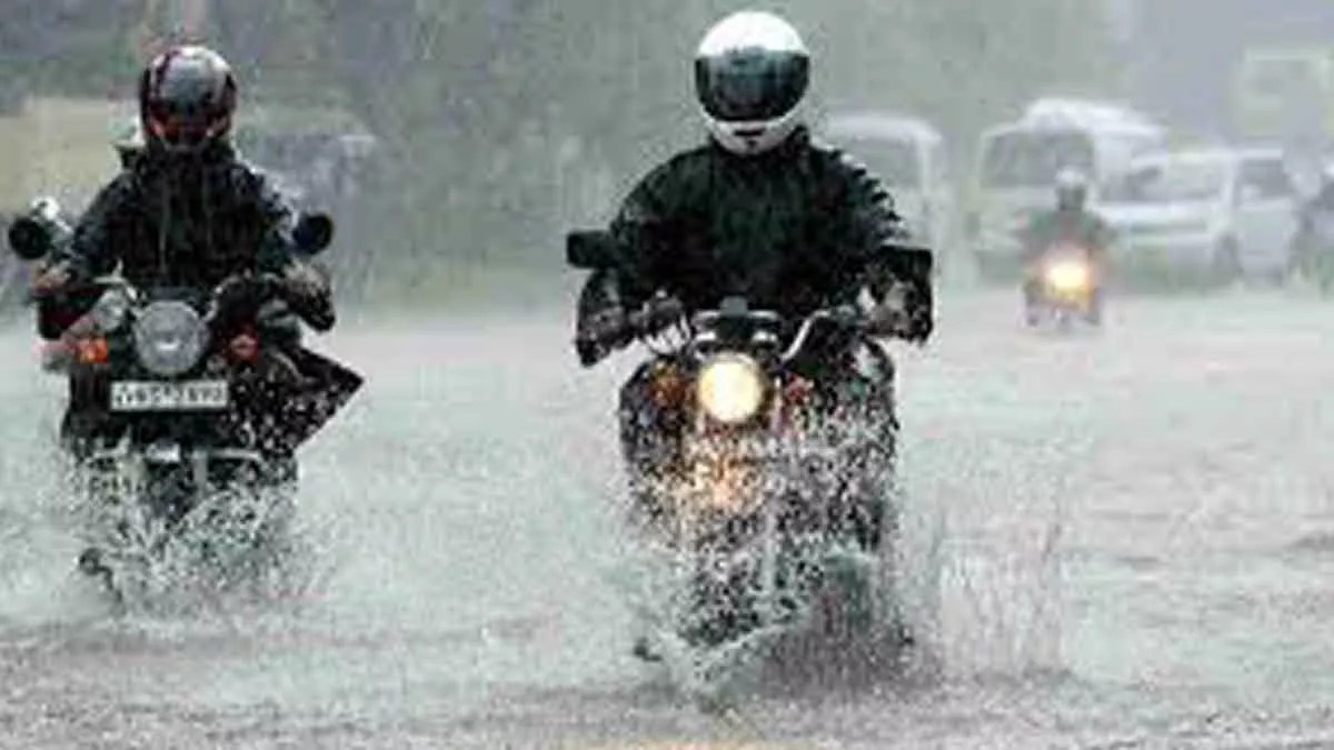 3 Hal yang Harus Diperhatikan Oleh Pengendara Motor