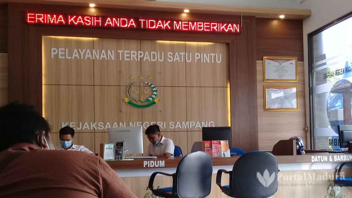 Respons Warga Sampang atas Penghentian Penyelidikan Kasus Dugaan Korupsi DD