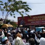 Minta Dibebaskan, Simpatisan HRS “Luruk” Polres Sampang