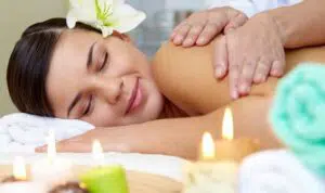 Kenali Rahasia Cantik Perempuan Bali dan Jawa