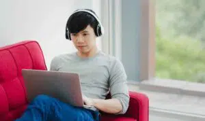 5-Hobi-Sederhana-yang-Bikin-Kaya-Meski-di-Rumah-Saja