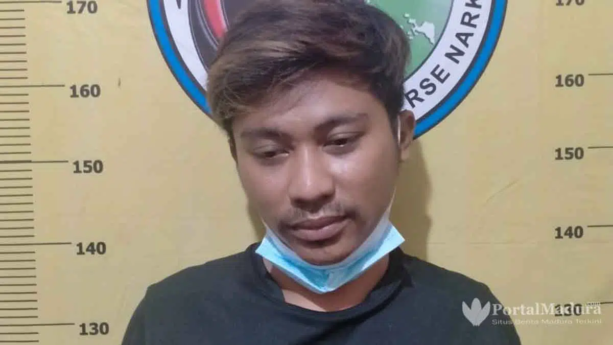Asik Menimbang Sabu, Pemuda Bangkalan Diciduk Polisi
