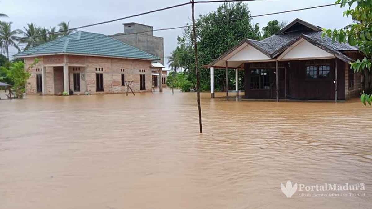 Banjir dan Tanah Longsor di Manado, 5 Tewas & 500 Mengungsi