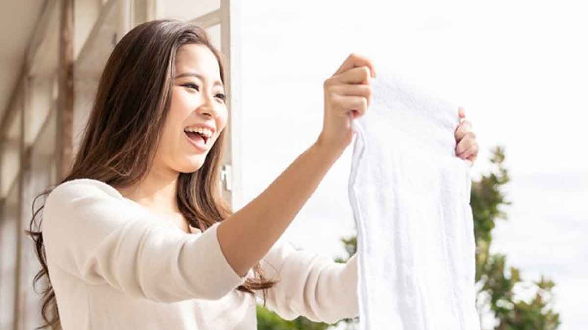 Berikut Cara Rawat Baju Putih Agar Tak Cepat Pudar