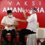 Bupati Bangkalan Jadi Orang Pertama Disuntik Vaksin Covid-19