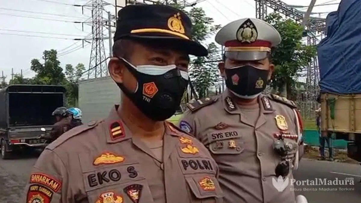 Daihatsu Xenia Yang Terbakar Diduga Konsleting Listrik