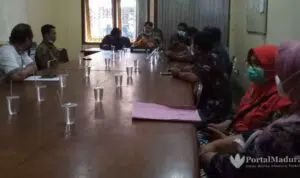 Duduk Satu Meja, Kasus Bedah Caesar Tanpa USG Ulang Belum Tuntas