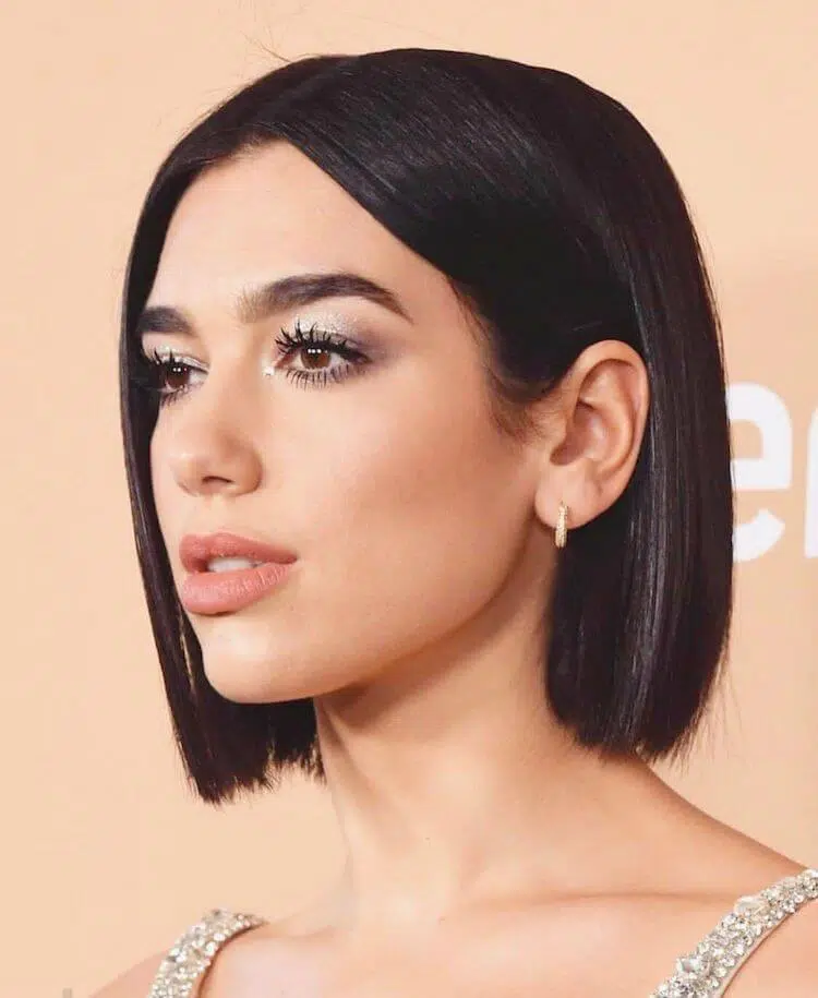 Gaya Rambut Wanita 2021 Blunt bob
